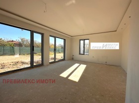 Продажба на имоти в с. Бенковски, област Пловдив - изображение 4 