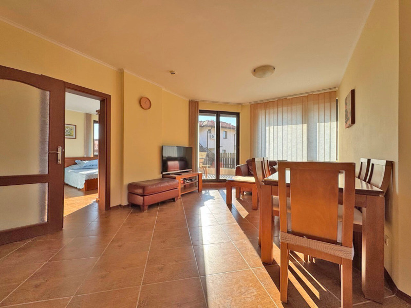 Продава  3-стаен област Бургас , с. Кошарица , 90 кв.м | 49641226