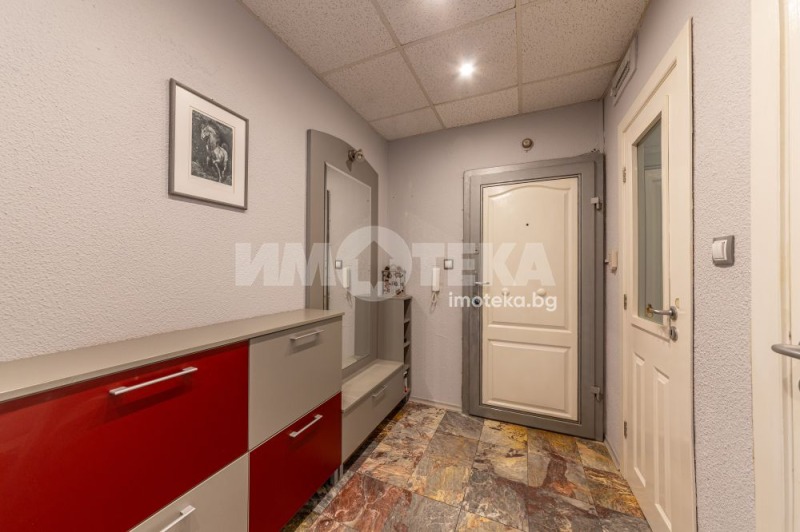 Продава  3-стаен град Варна , Бриз , 100 кв.м | 45981102 - изображение [10]
