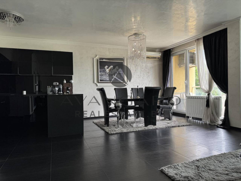 De vânzare  2 dormitoare Plovdiv , Cârșiiaca , 127 mp | 39991412 - imagine [2]