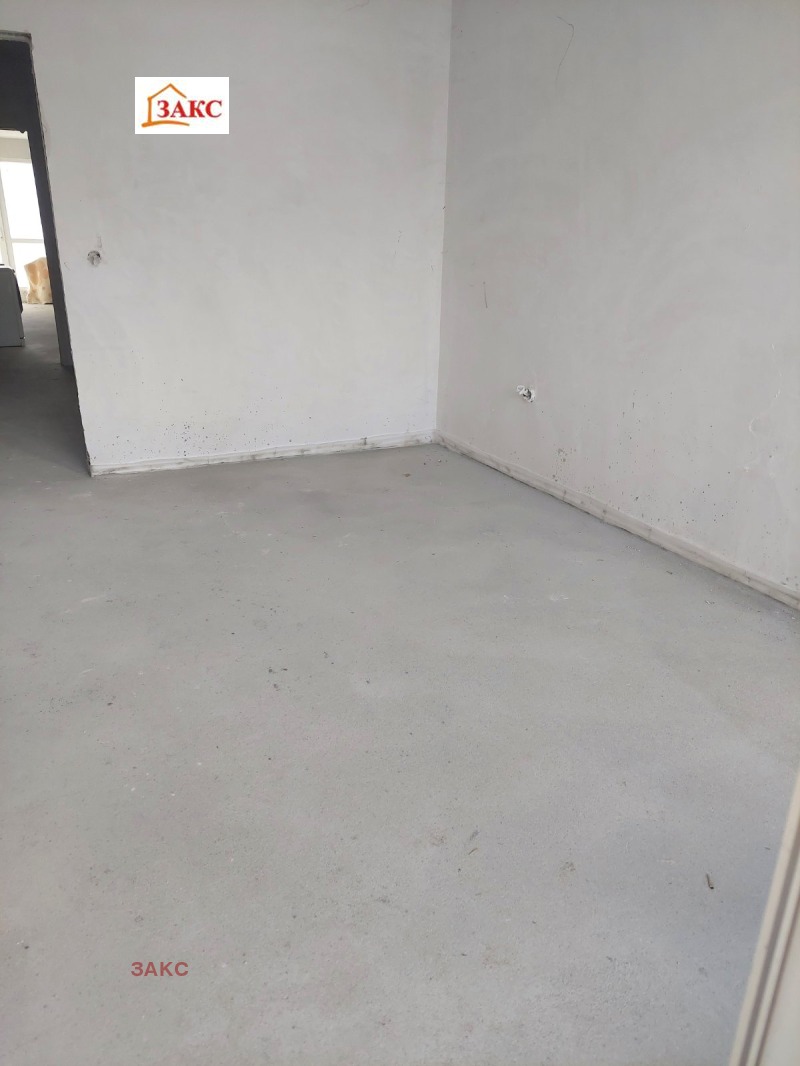 Продава 3-СТАЕН, гр. Кърджали, Възрожденци, снимка 5 - Апартаменти - 52641076