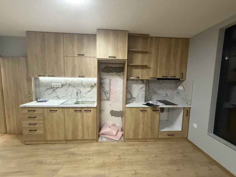 Продава 3-СТАЕН, гр. Благоевград, Освобождение, снимка 2 - Апартаменти - 52807306