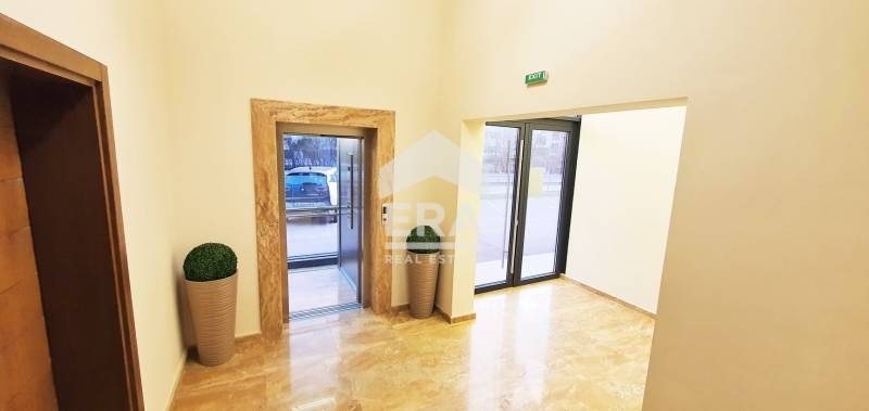 Продава ОФИС, гр. Варна, Възраждане 1