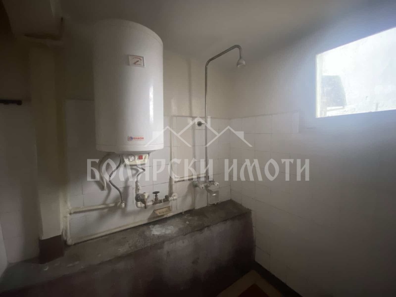 Продава КЪЩА, гр. Велико Търново, Варуша, снимка 8 - Къщи - 53315416