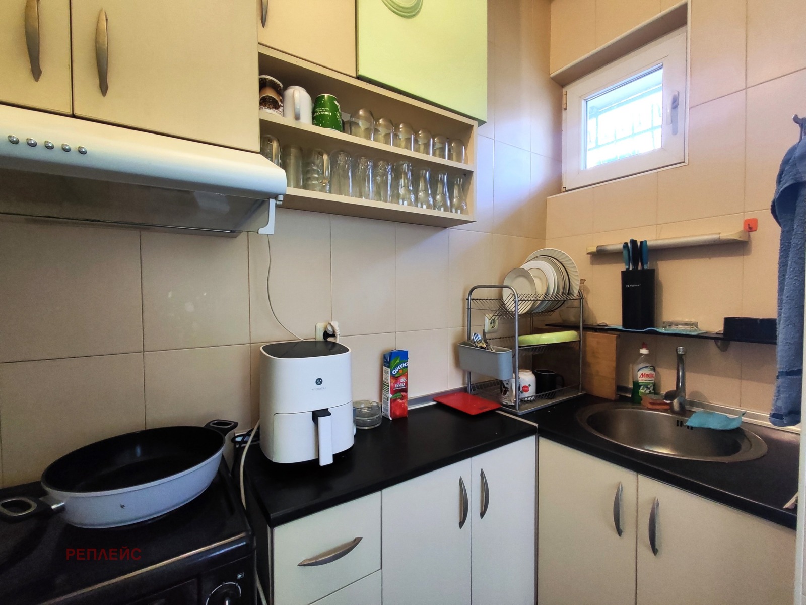 Продава 3-СТАЕН, гр. Варна, Зимно кино Тракия, снимка 3 - Апартаменти - 53877329