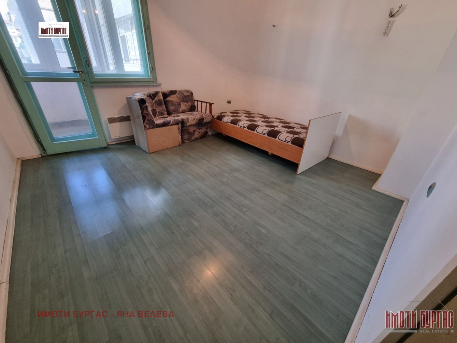 Продава 3-СТАЕН, гр. Бургас, Възраждане, снимка 5 - Апартаменти - 54162572