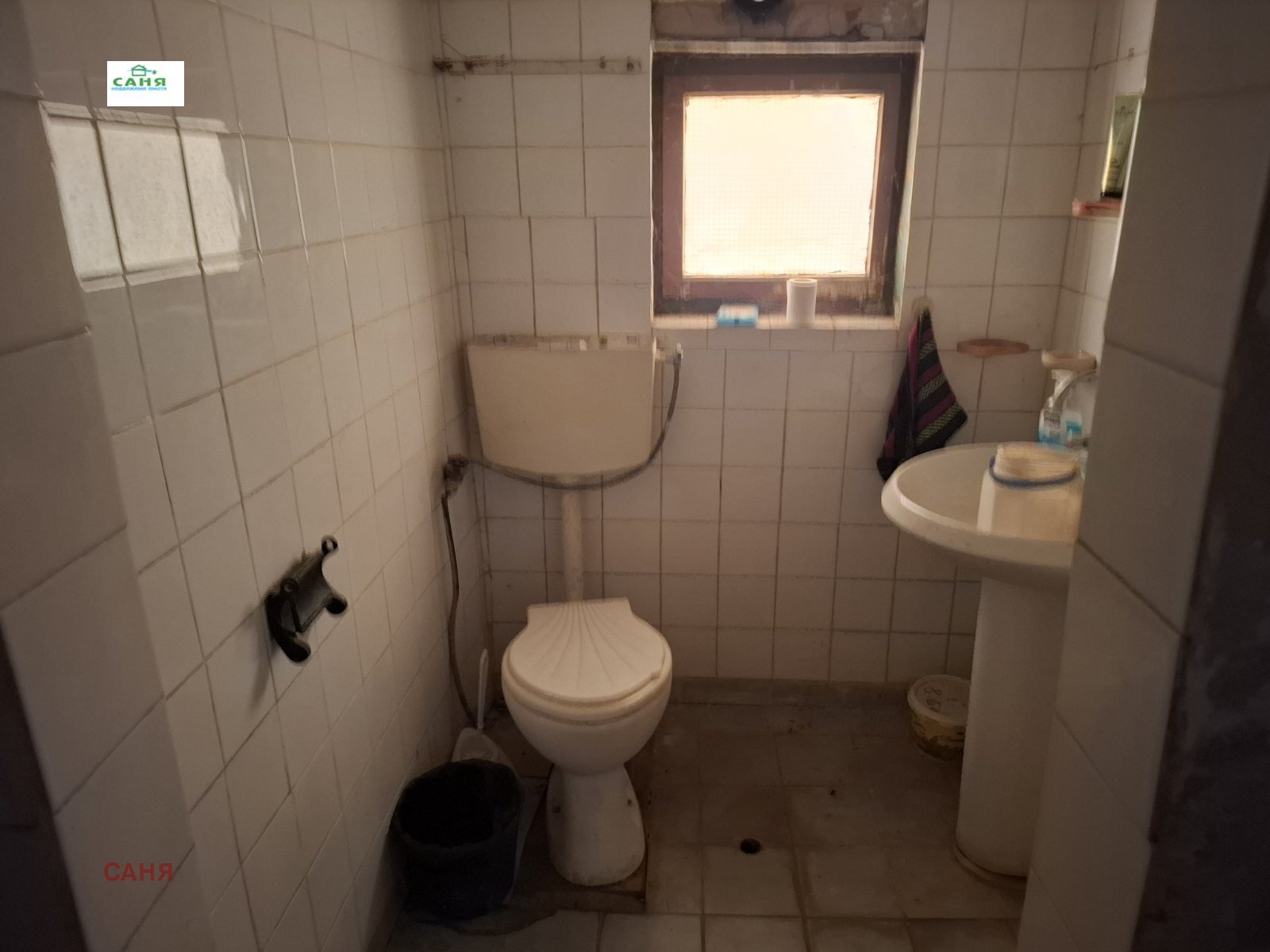 Продава КЪЩА, с. Горна Митрополия, област Плевен, снимка 14 - Къщи - 54569782