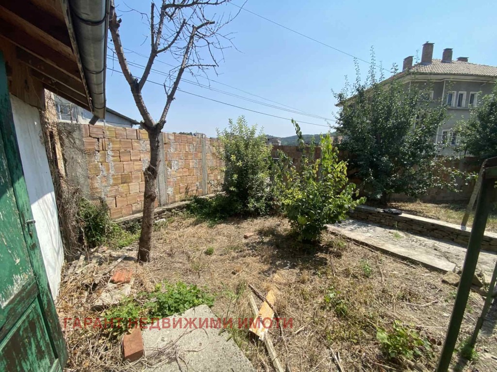 Продава КЪЩА, гр. Дряново, област Габрово, снимка 4 - Къщи - 55612654