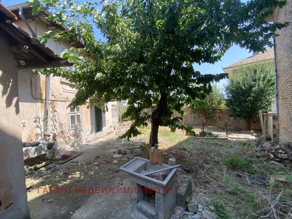 Продава КЪЩА, гр. Дряново, област Габрово, снимка 2 - Къщи - 55612654