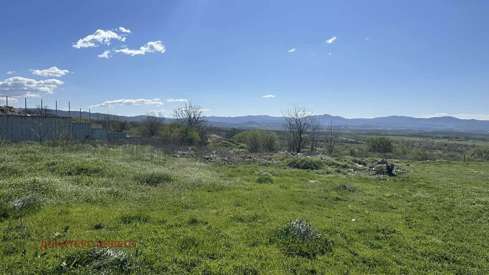 Продава ЗЕМЕДЕЛСКА ЗЕМЯ, гр. Карлово, област Пловдив, снимка 2 - Земеделска земя - 54204269