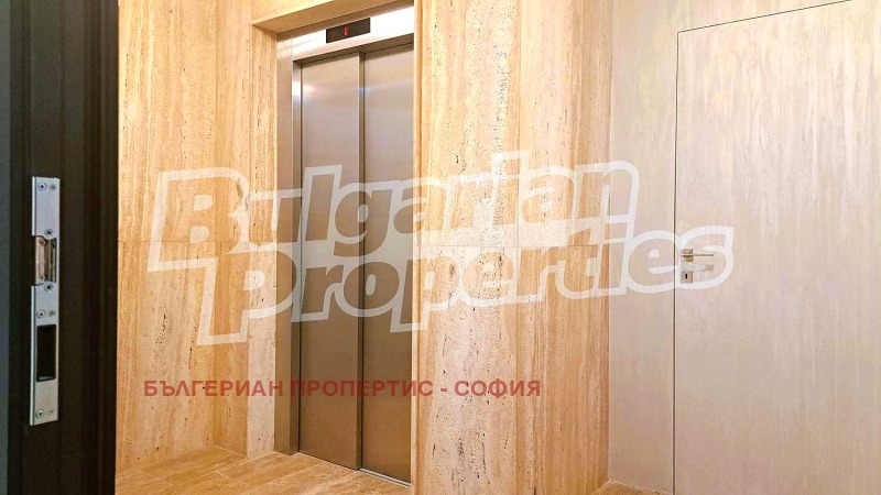 Na prodej  1 ložnice Sofia , Centar , 73 m2 | 69186289 - obraz [9]