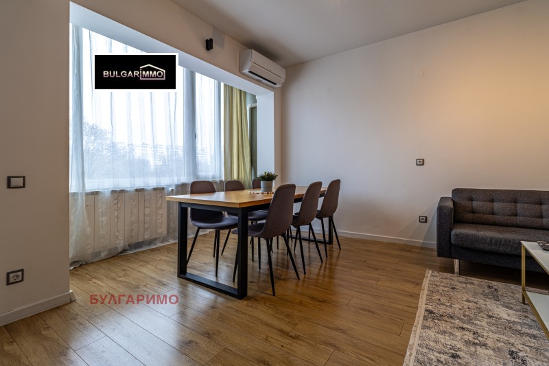 Продава 3-СТАЕН, гр. София, Оборище, снимка 3 - Апартаменти - 53356960