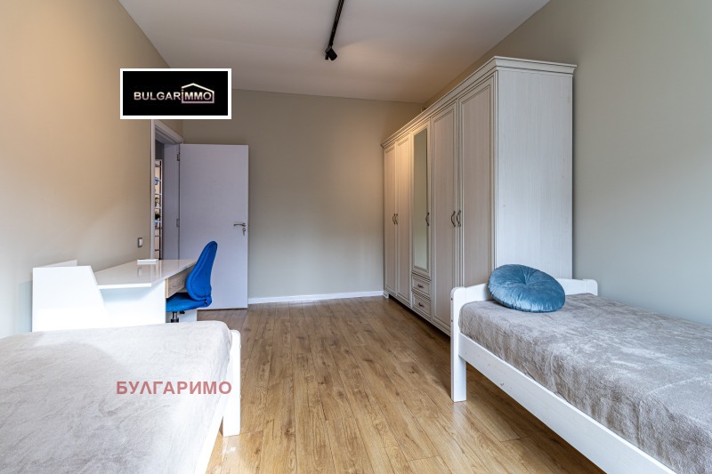 Продава 3-СТАЕН, гр. София, Оборище, снимка 4 - Апартаменти - 53356960