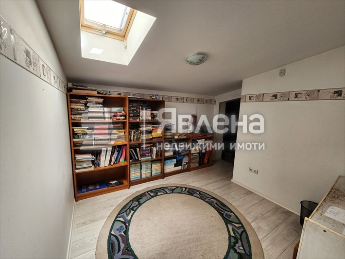 Продава МНОГОСТАЕН, гр. София, Център, снимка 16 - Апартаменти - 53979725