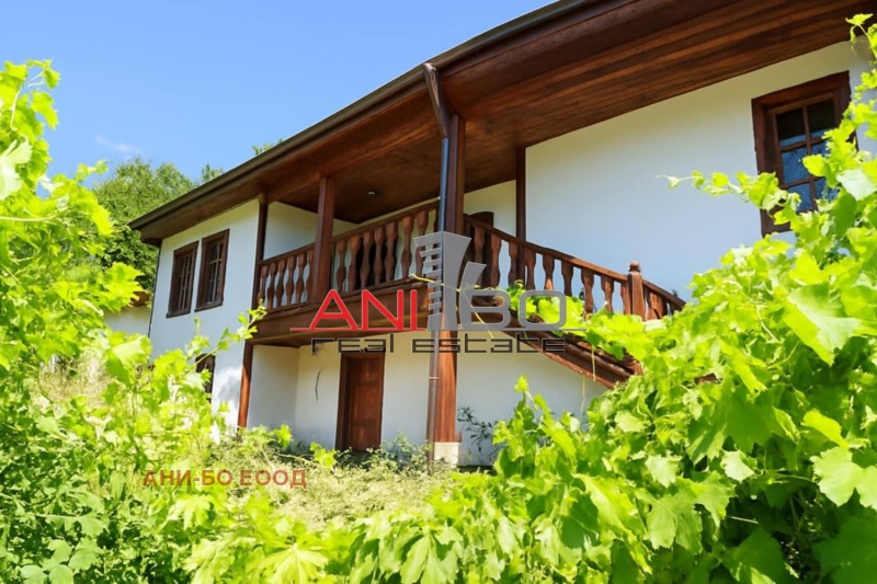 Продава КЪЩА, с. Подгорие, област София област