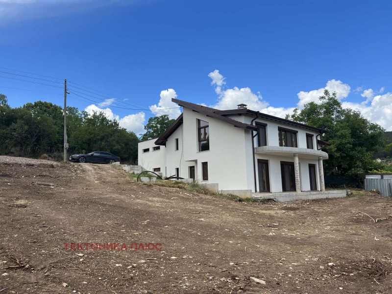 Продава КЪЩА, гр. Костинброд, област София област