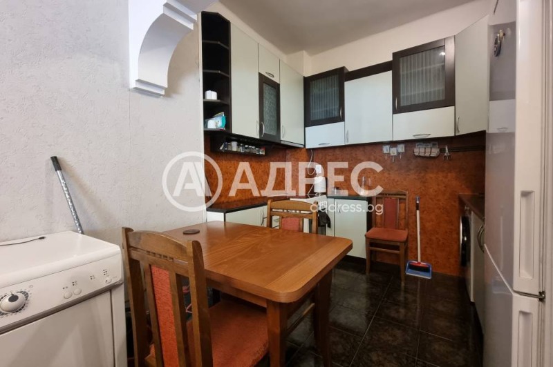 Na sprzedaż  1 sypialnia Sofia , Centar , 49 mkw | 98543622 - obraz [3]