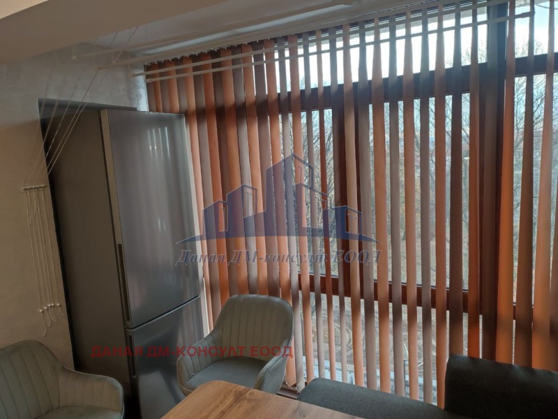 Продава 3-СТАЕН, гр. Шумен, Център, снимка 4 - Апартаменти - 52744887