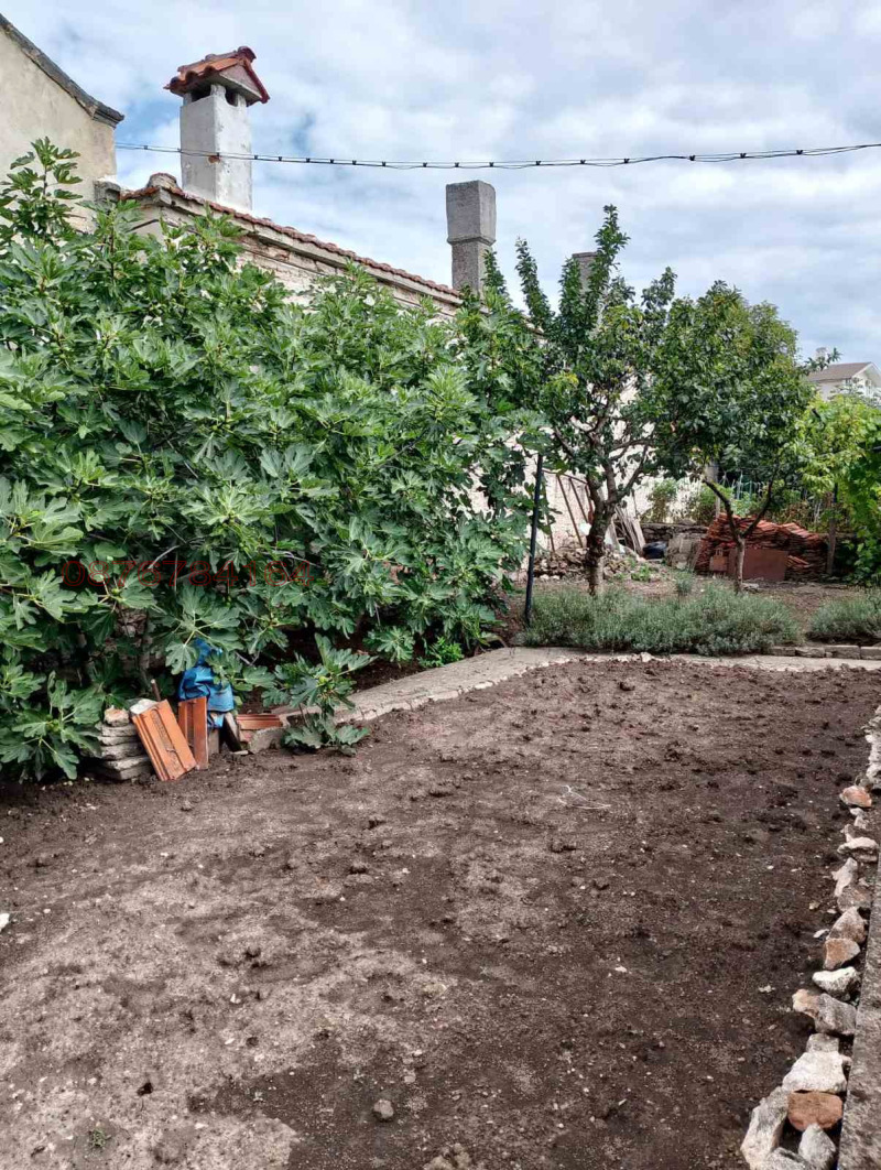 Продава КЪЩА, гр. Каварна, област Добрич, снимка 3 - Къщи - 52783368