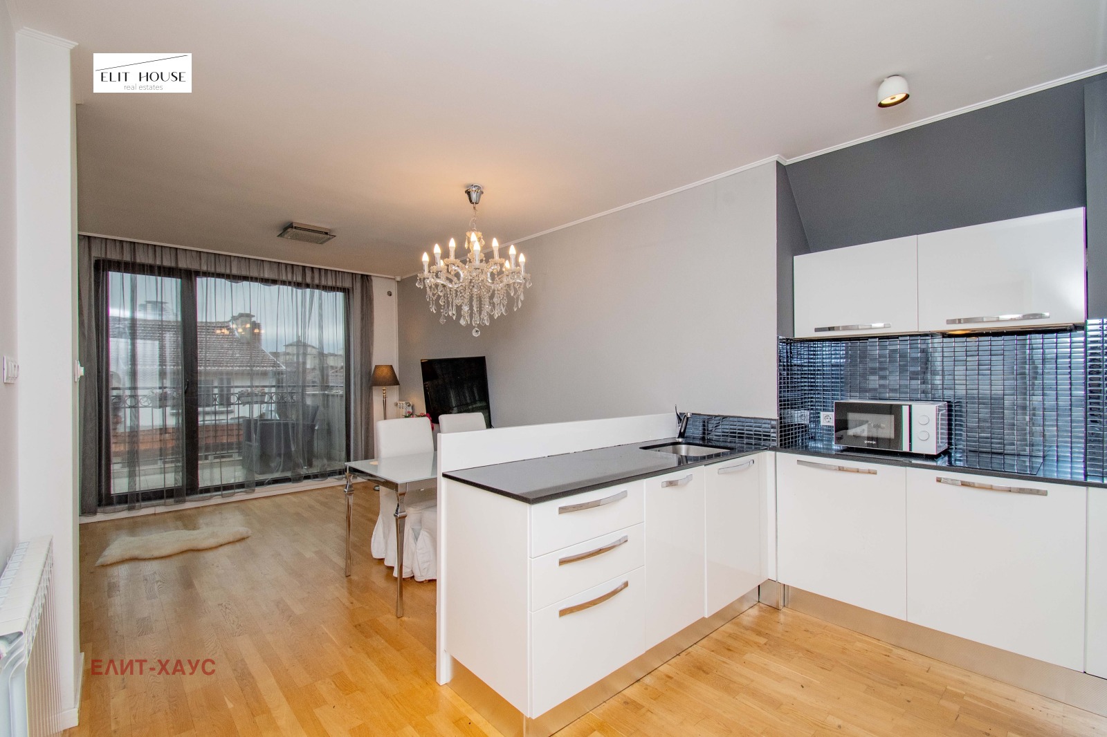 Продава 3-СТАЕН, гр. София, Център, снимка 5 - Апартаменти - 54196021