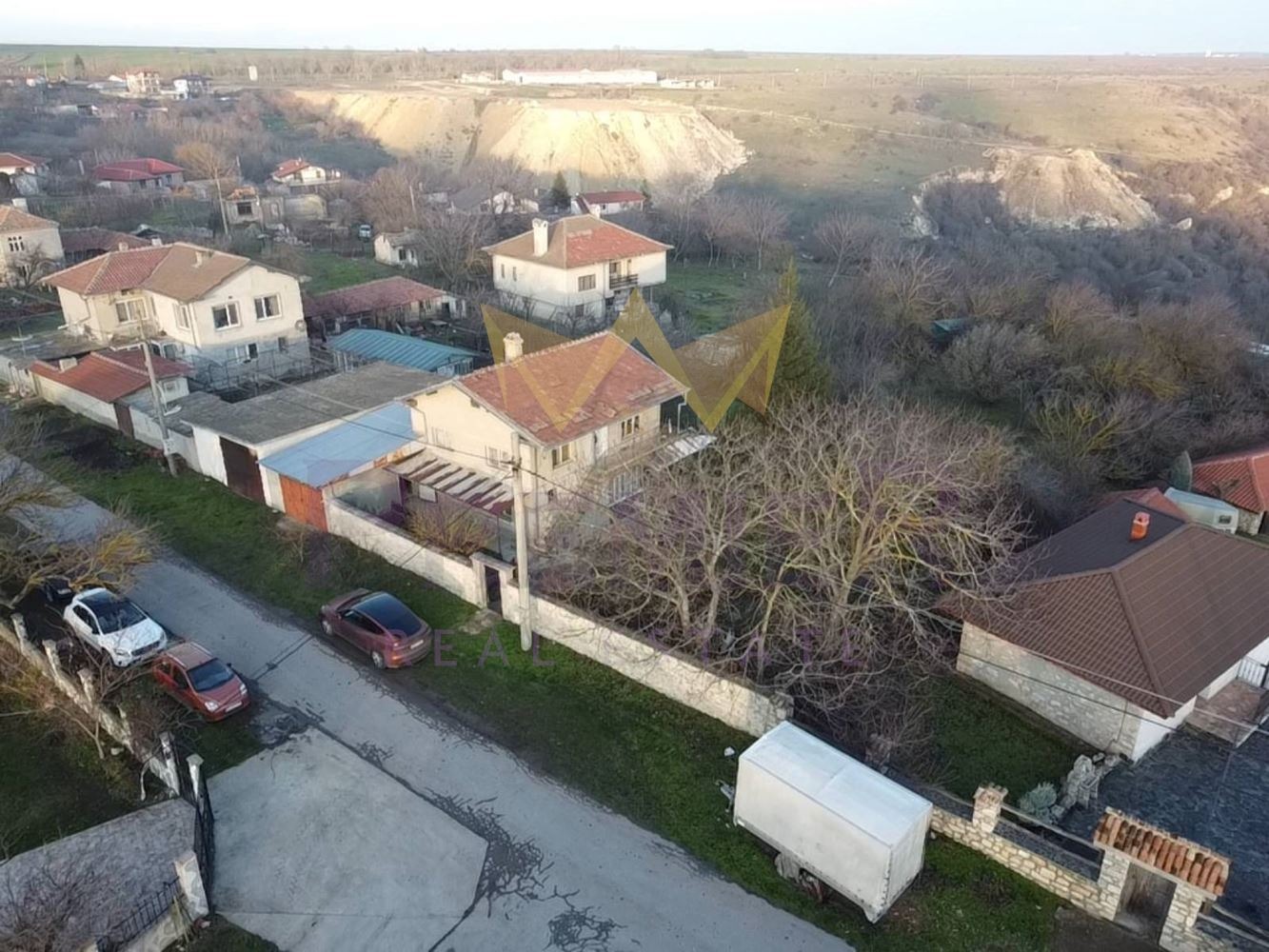 Продава КЪЩА, с. Калиманци, област Варна, снимка 4 - Къщи - 54146955