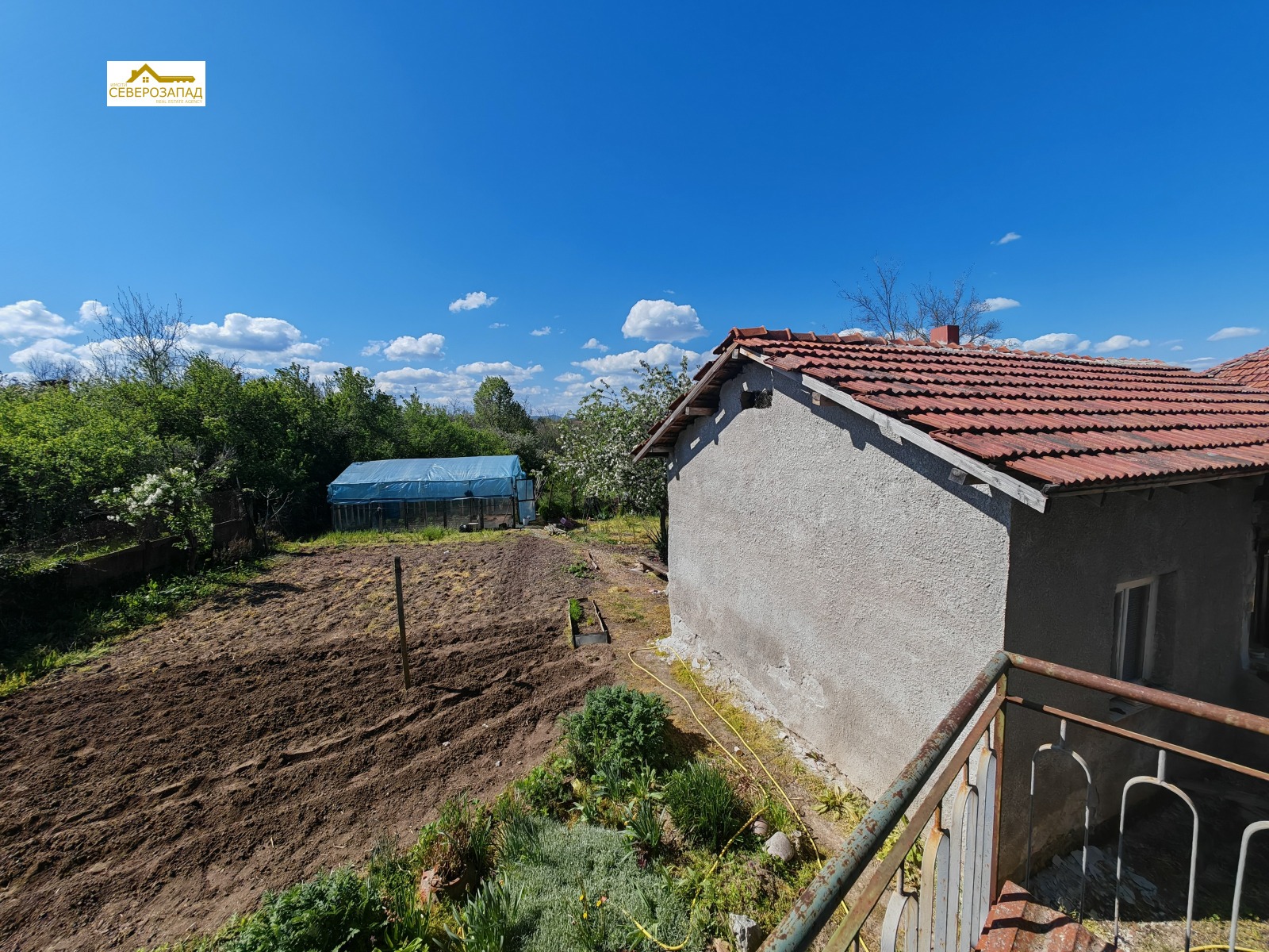 Продава КЪЩА, с. Славотин, област Монтана, снимка 10 - Къщи - 54329786