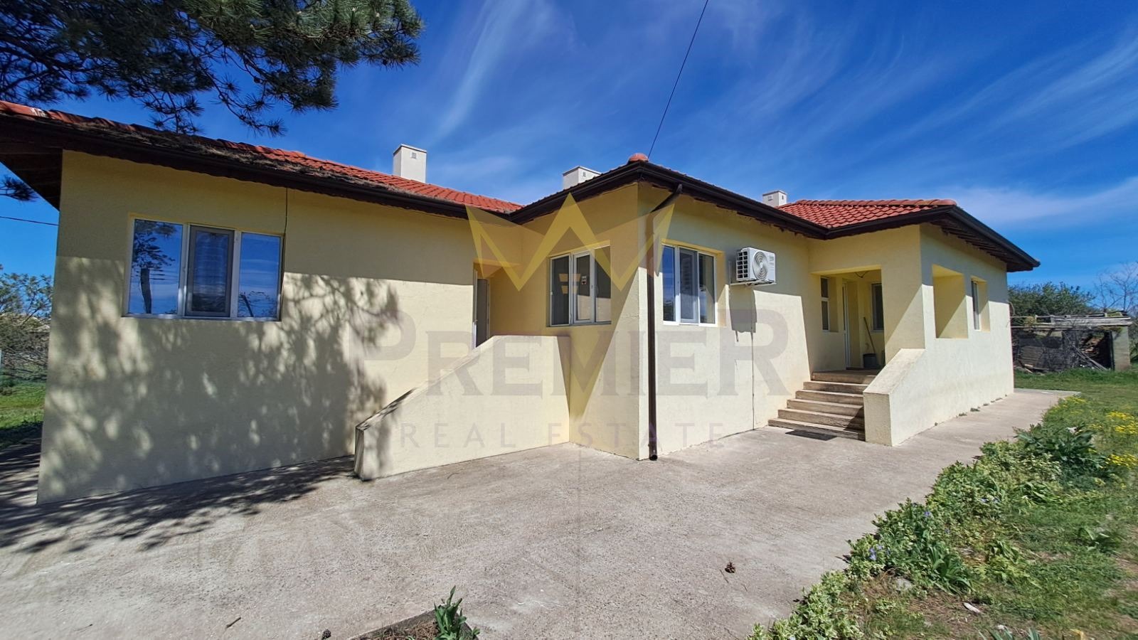 Продава КЪЩА, с. Вранино, област Добрич