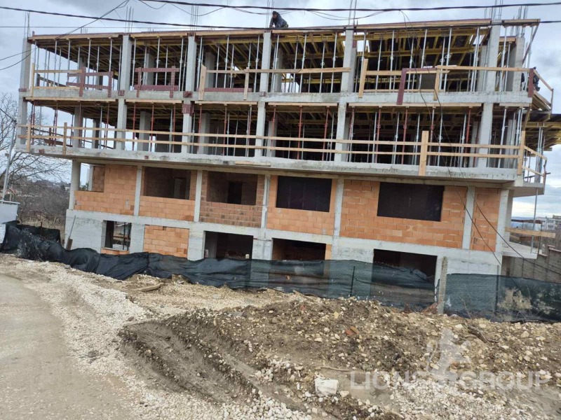 Продава 2-СТАЕН в град Варна, Изгрев - 83 кв.м / 135 000 € » 264 037.05 лв., ЛАЙЪНС ГРУП