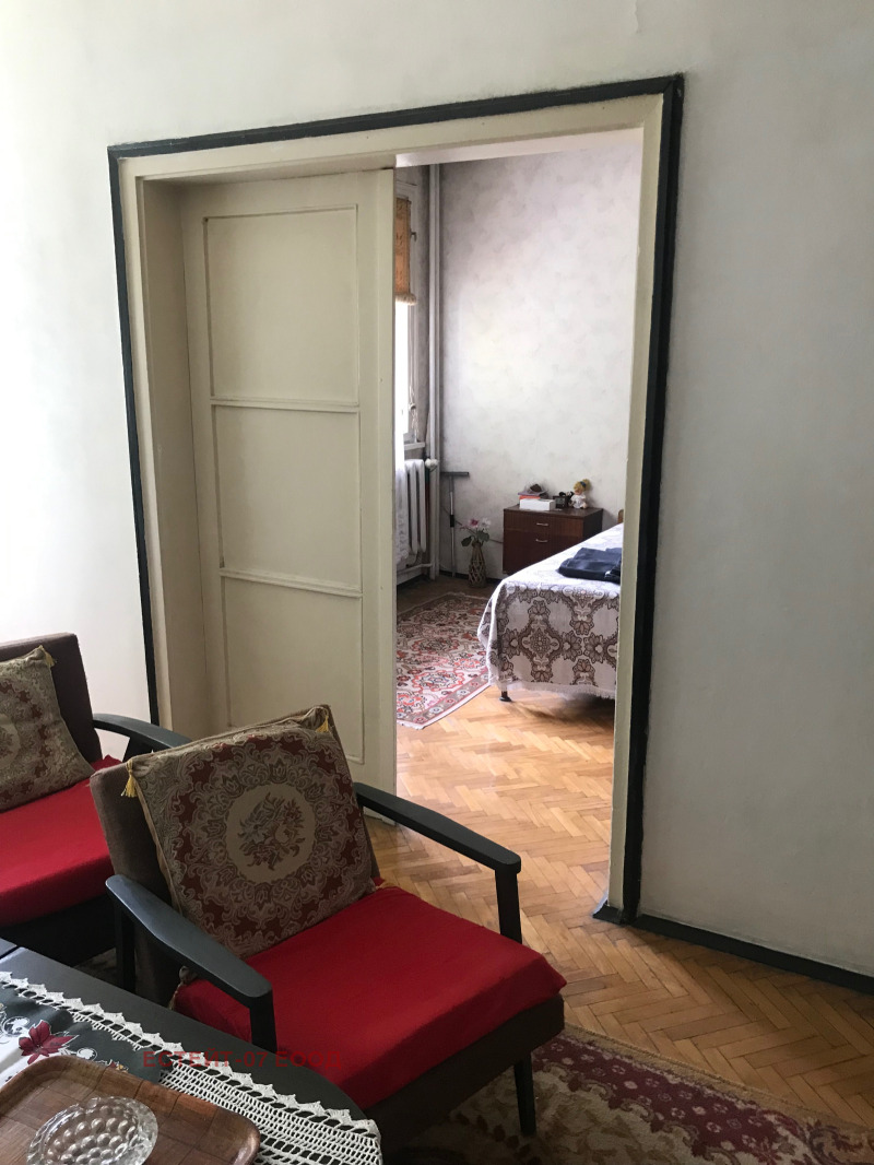 Zu verkaufen  1 Schlafzimmer Plowdiw , Karschijaka , 76 qm | 36577380 - Bild [2]