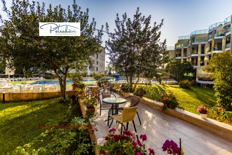 Продава 2-СТАЕН, гр. Приморско, област Бургас, снимка 13 - Апартаменти - 53415645