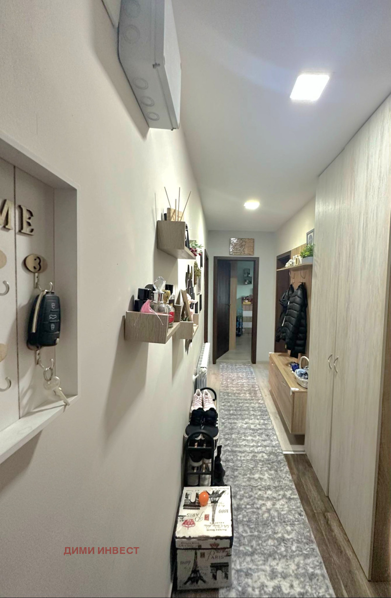 Продава  3-стаен град Добрич , Център , 70 кв.м | 99667201 - изображение [6]