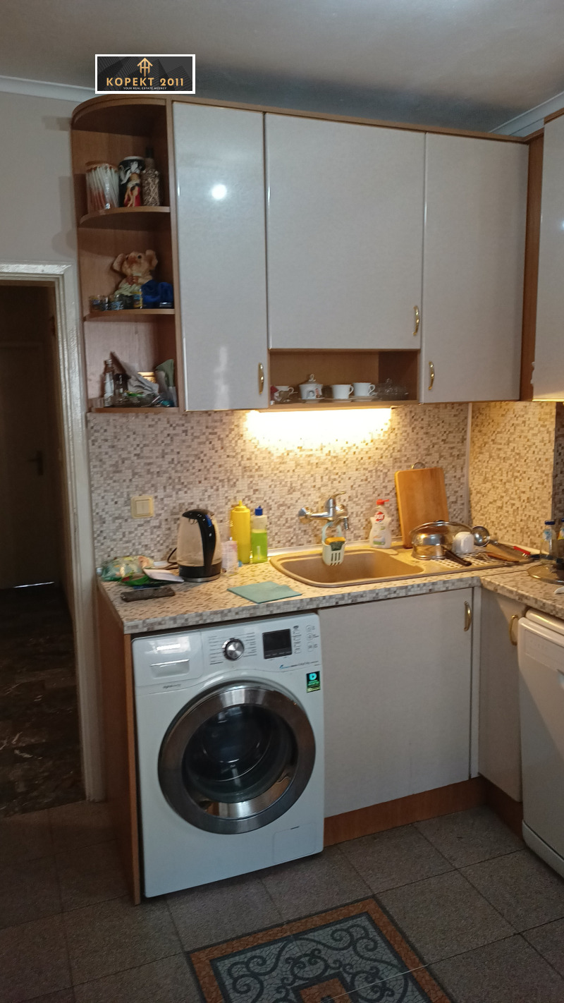 Продава 3-СТАЕН, гр. Русе, Широк център, снимка 3 - Апартаменти - 52602748