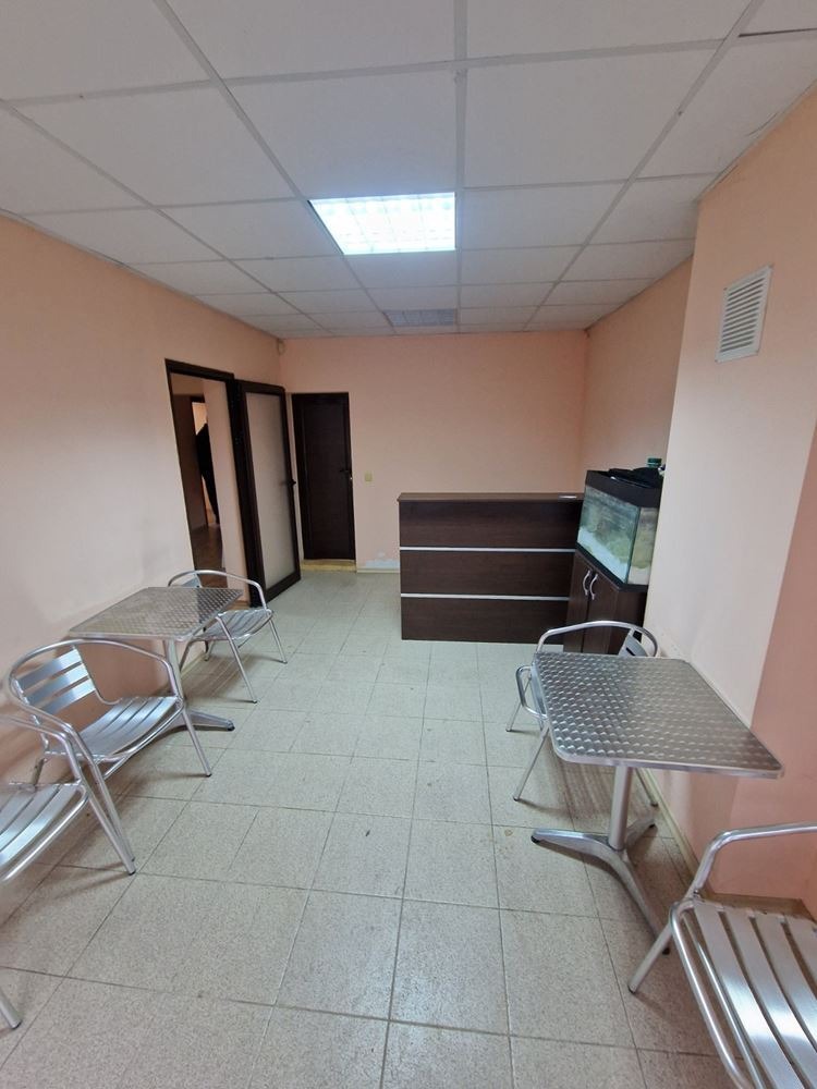 Na prodej  3+ ložnice Sofia , Družba 2 , 136 m2 | 82317265 - obraz [4]