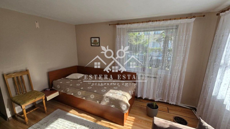 Продава КЪЩА, гр. Шумен, Дивдядово, снимка 10 - Къщи - 53497972