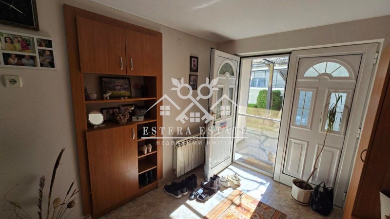 Продава КЪЩА, гр. Шумен, Дивдядово, снимка 3 - Къщи - 53497972