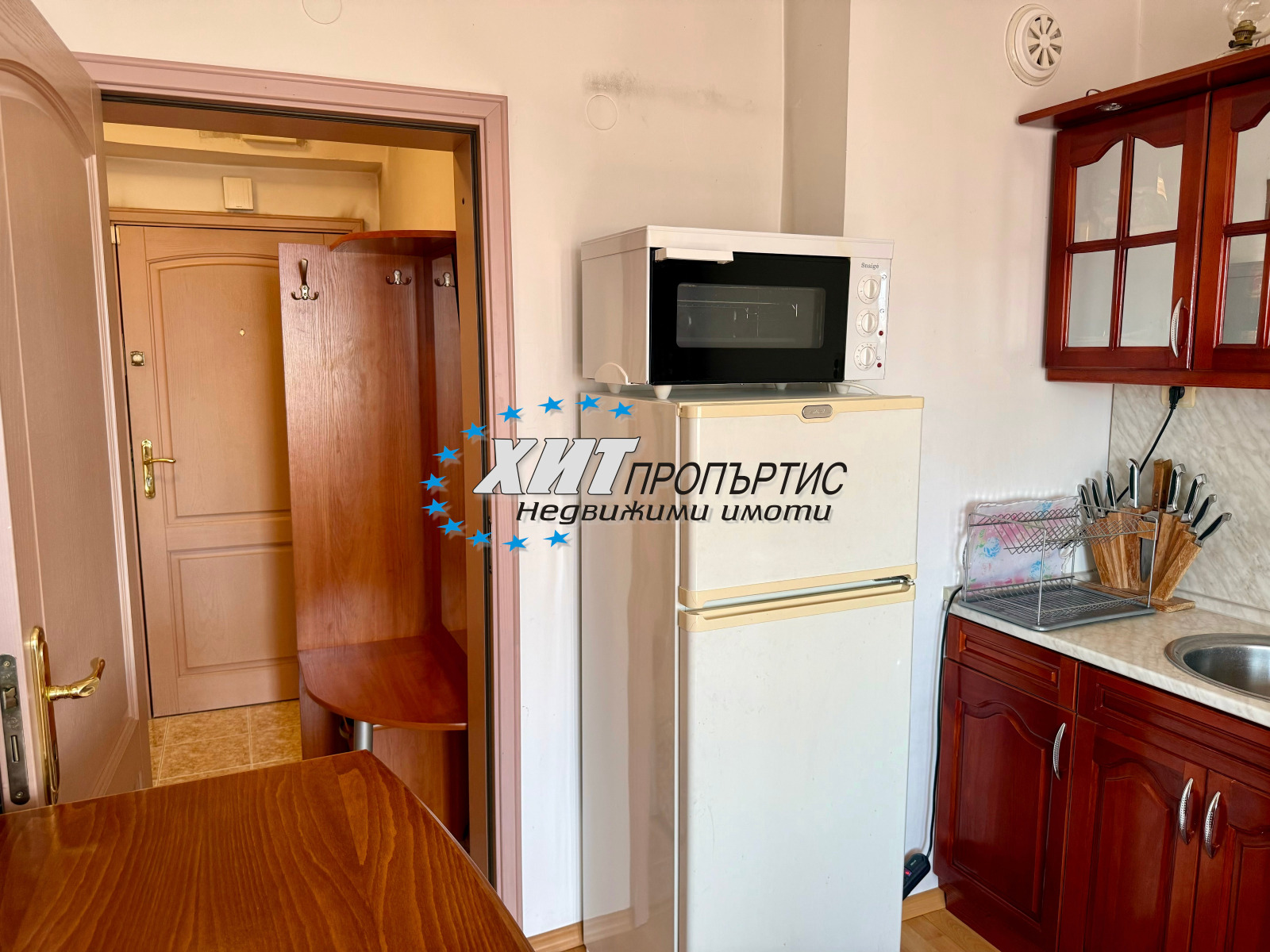 Продава 2-СТАЕН, гр. Бургас, Център, снимка 7 - Апартаменти - 55838163