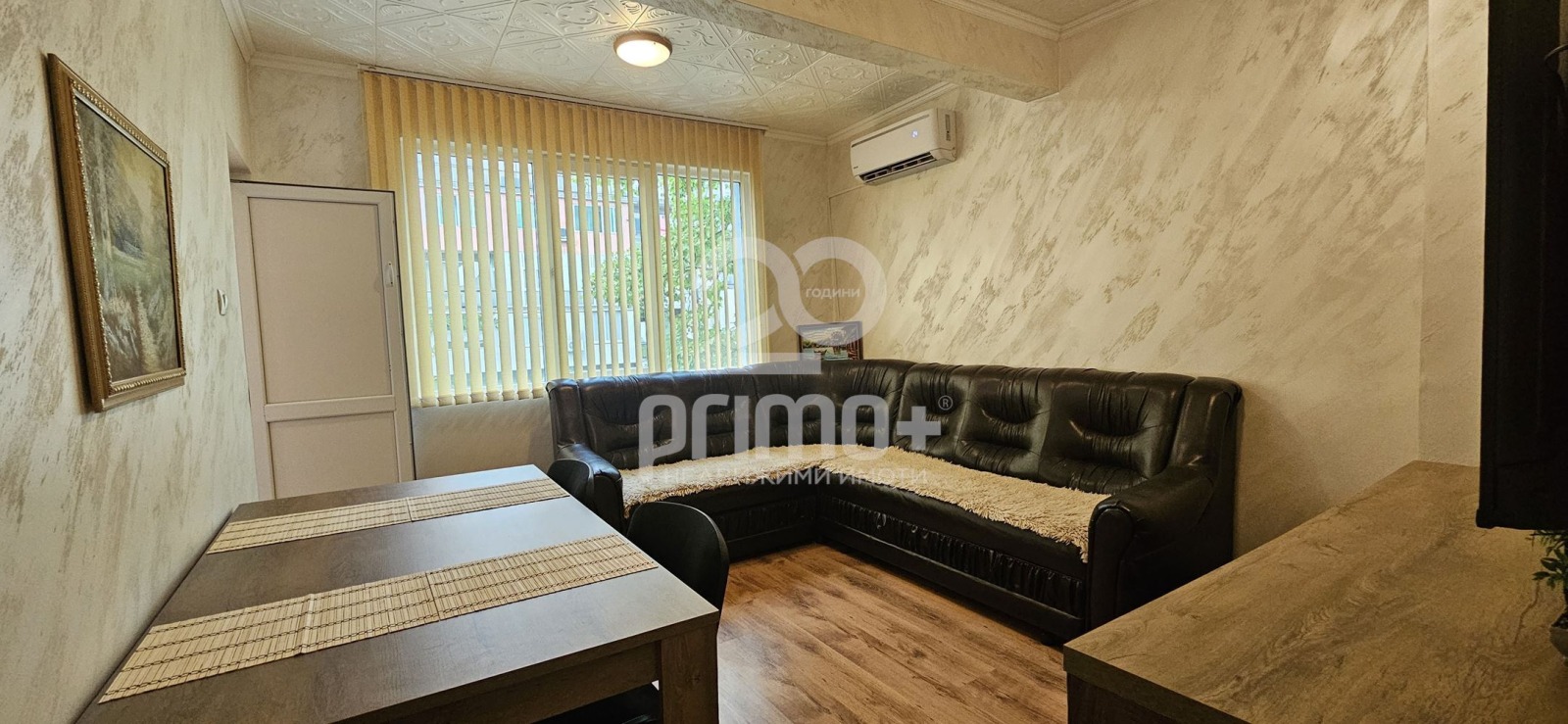 Продава 3-СТАЕН, гр. Велико Търново, Чолаковци, снимка 2 - Апартаменти - 53679604