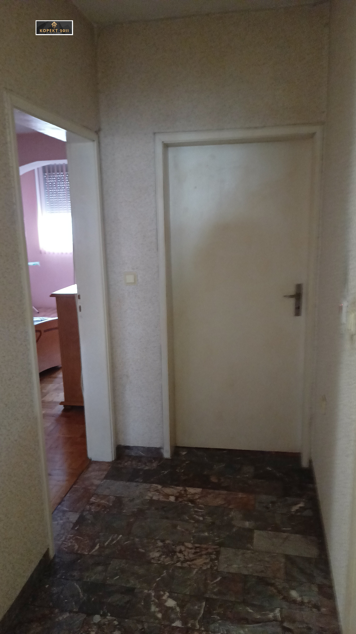 Продава 3-СТАЕН, гр. Русе, Широк център, снимка 2 - Апартаменти - 52602748