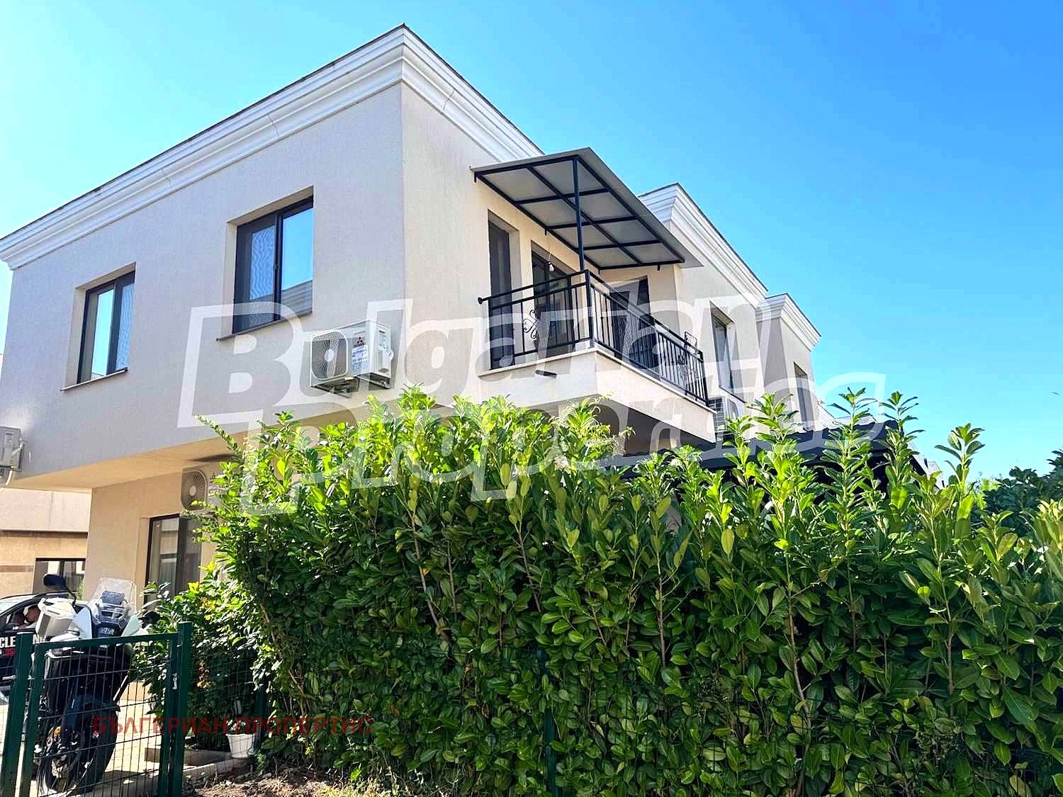 Продава КЪЩА, гр. Поморие, област Бургас, снимка 2 - Къщи - 51578576