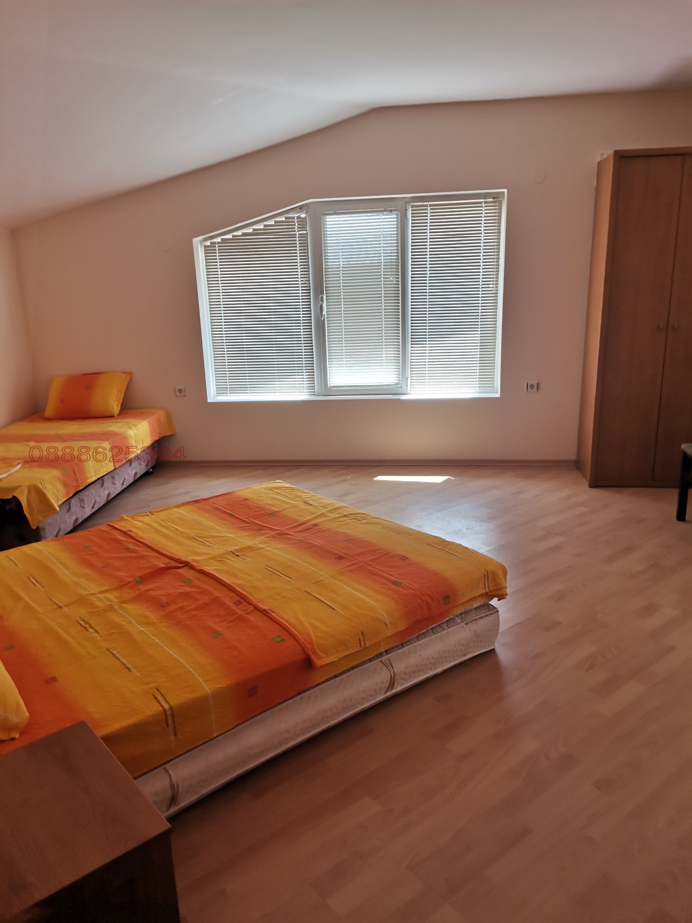Продава ВИЛА, с. Рогачево, област Добрич, снимка 6 - Вили - 56020539