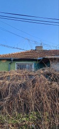 Продава КЪЩА, гр. Русе, Тракцията, снимка 2