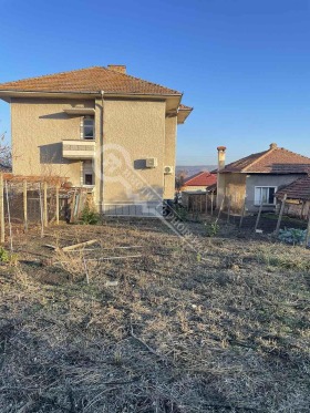 Продажба на етажи от къща в област Велико Търново — страница 4 - изображение 11 