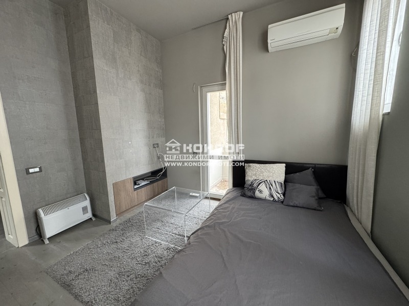 In vendita  1 camera da letto Plovdiv , Tsentar , 72 mq | 68268721