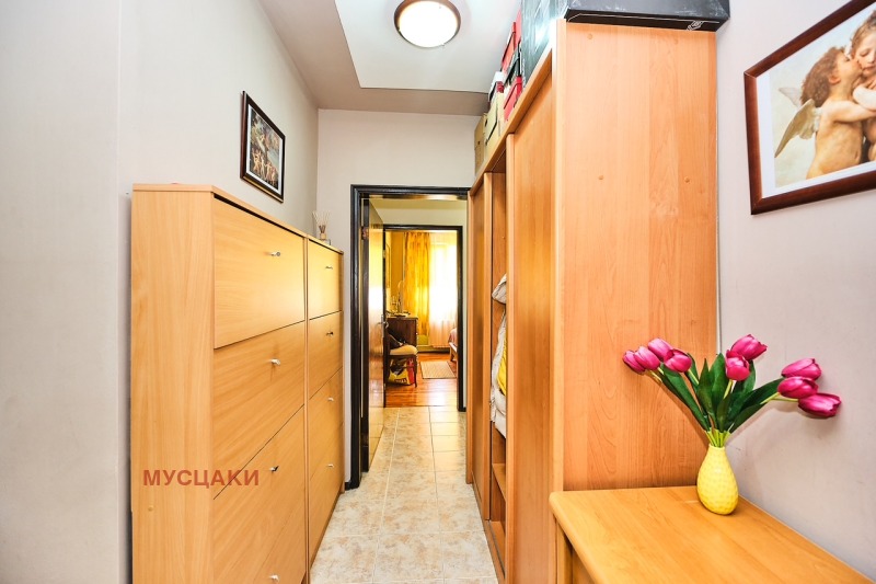Te koop  2 slaapkamers Sofia , Ovtsja kupel , 138 m² | 33622020 - afbeelding [9]