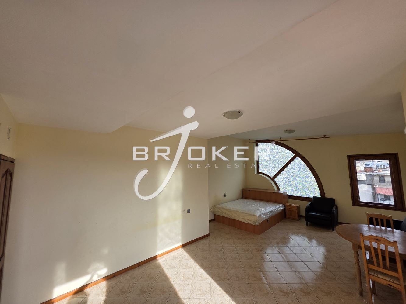 Продава 3-СТАЕН, гр. Кърджали, Център, снимка 6 - Апартаменти - 55689919