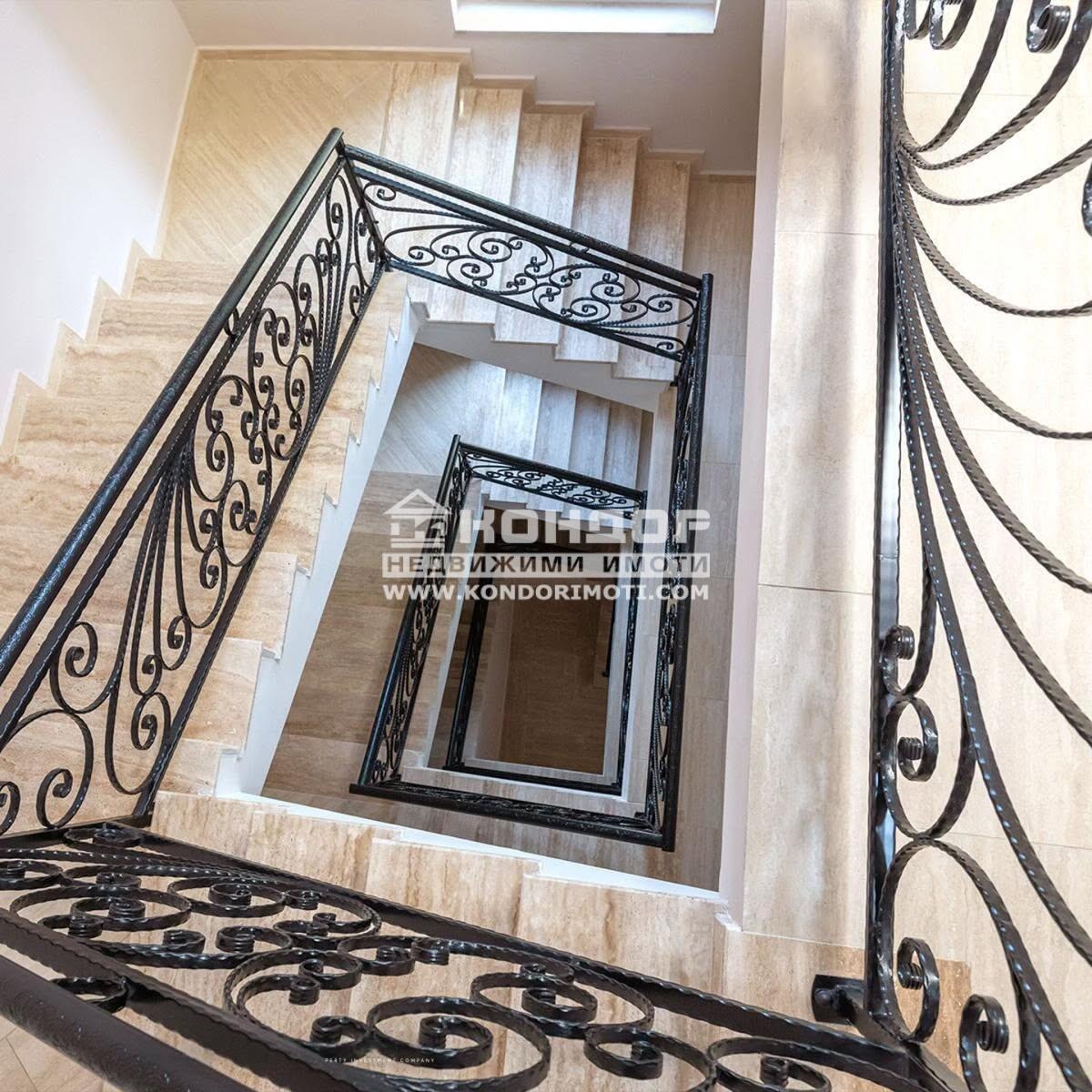 Продава 3-СТАЕН, гр. Пловдив, Кършияка, снимка 6 - Апартаменти - 56356026