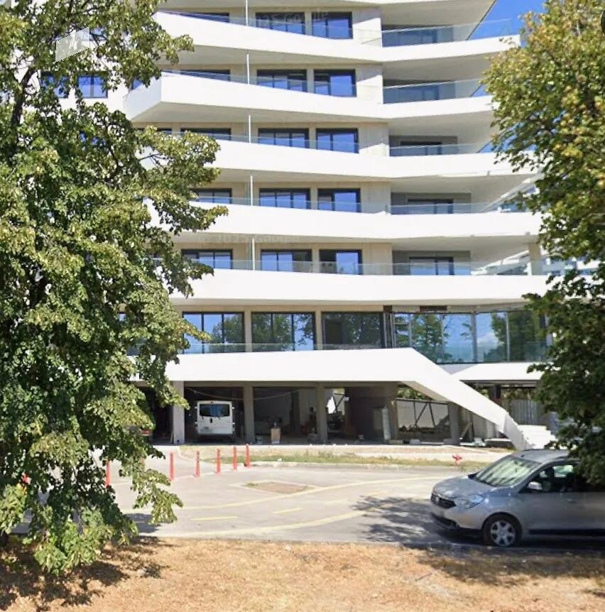 Продава МАГАЗИН, гр. Варна, Бриз, снимка 2 - Магазини - 53900295