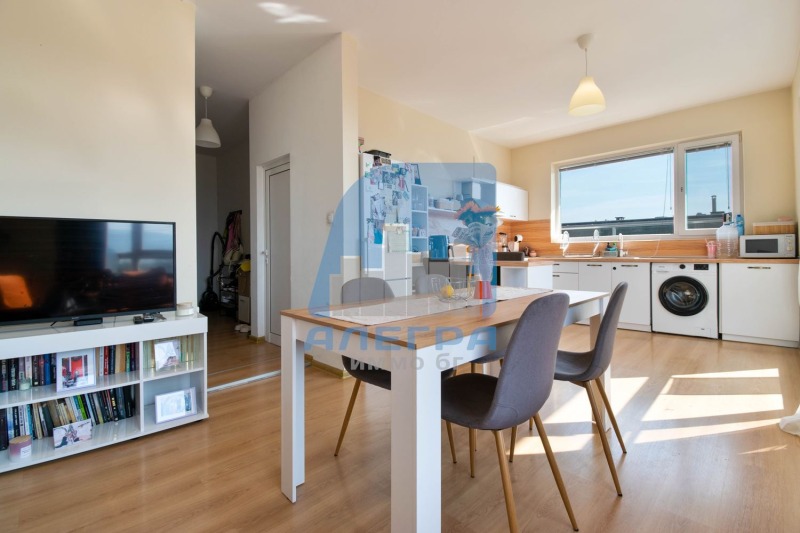 Продава  2-стаен град Пловдив , Христо Смирненски , 108 кв.м | 76452002 - изображение [2]