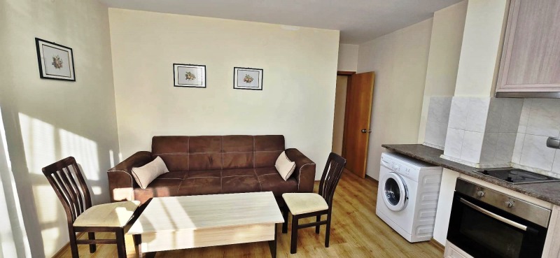 Продава  3-стаен, област Бургас, гр. Свети Влас • 79 000 EUR • ID 38615597 — holmes.bg - [1] 