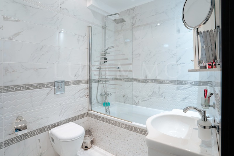 De vânzare  2 dormitoare Burgas , Țentâr , 138 mp | 38783847 - imagine [9]